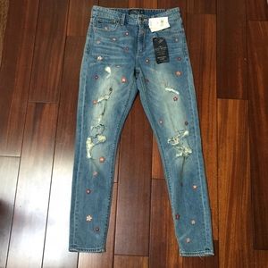 Lucky Brand Jeans